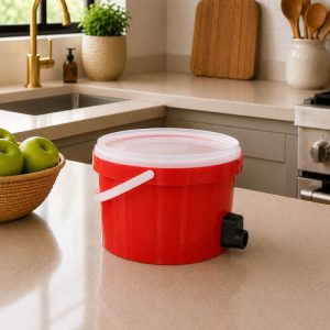 maz-5lt-plst-buckt-urn-155x165-red